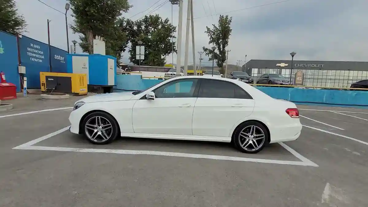 Mercedes-Benz E-Класс 2013 года за 11 990 000 тг. в Алматы
