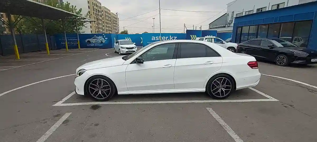 Mercedes-Benz E-Класс 2014 года за 10 000 000 тг. в Алматы