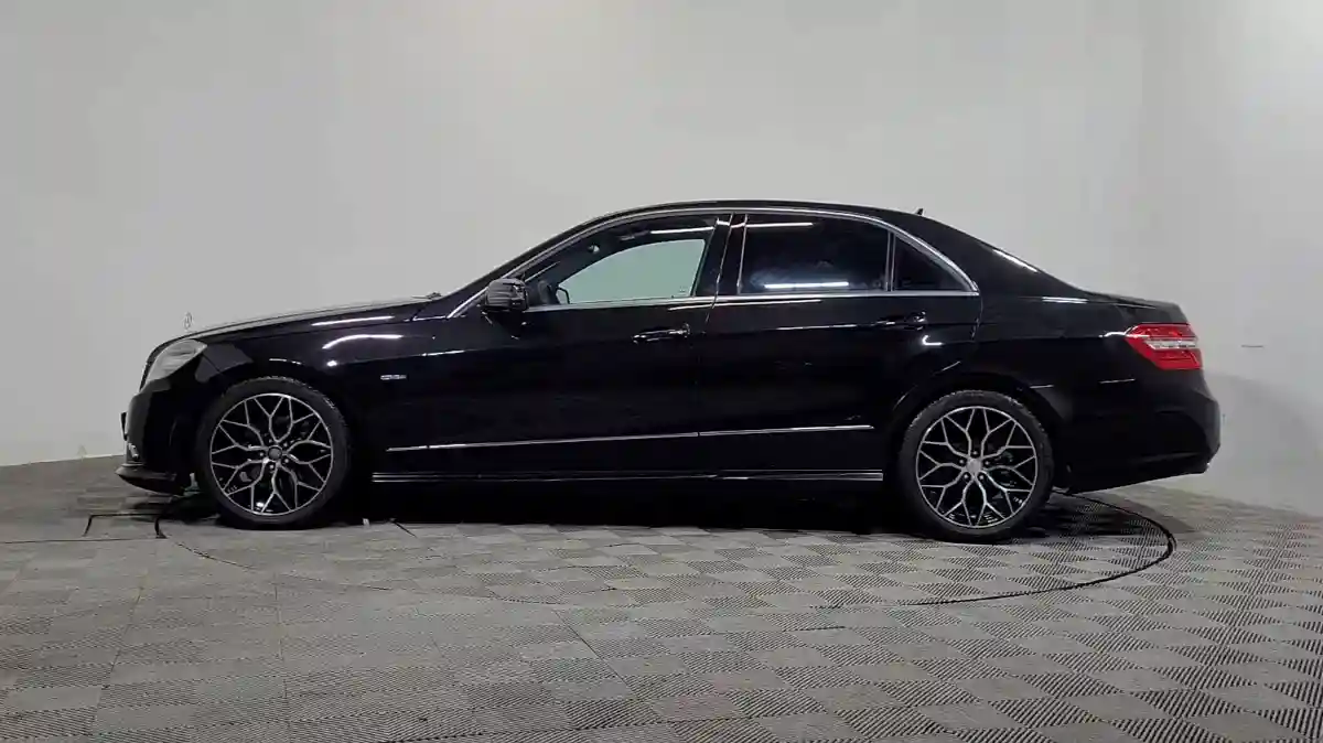 Mercedes-Benz E-Класс 2009 года за 6 890 000 тг. в Алматы