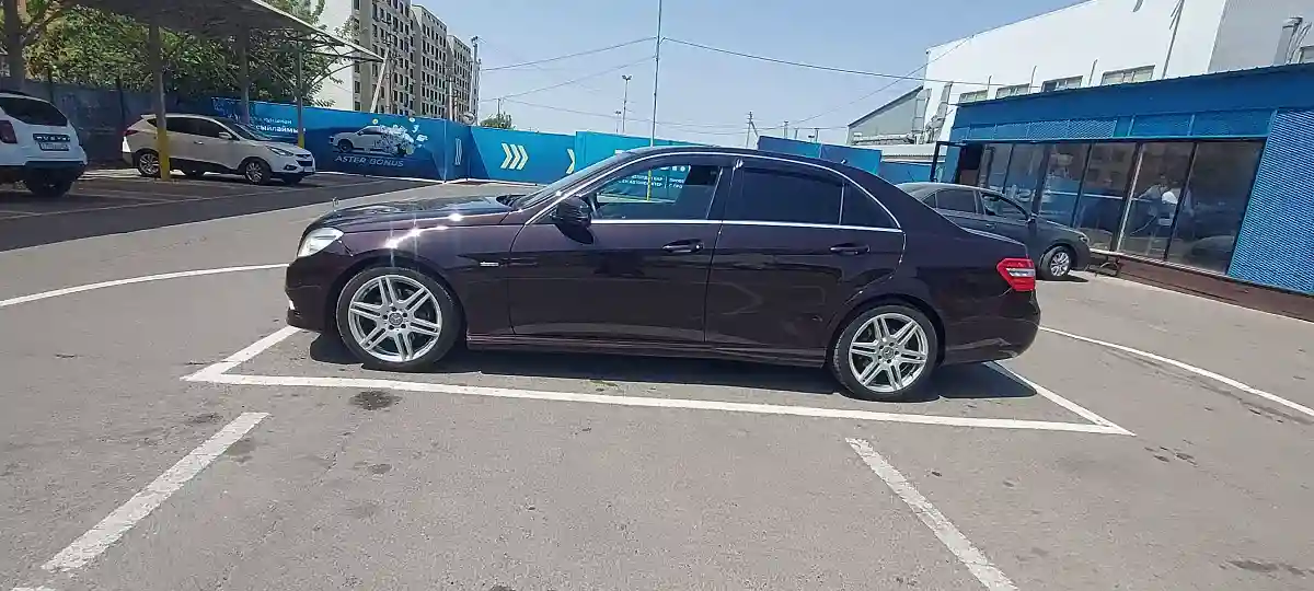 Mercedes-Benz E-Класс 2009 года за 7 000 000 тг. в Алматы