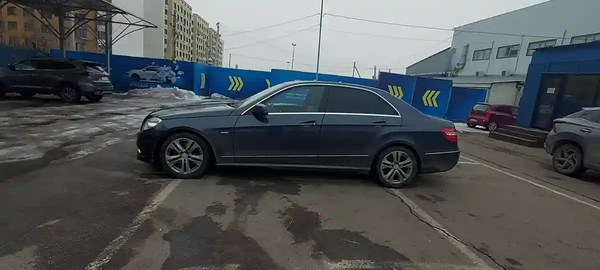 Mercedes-Benz E-Класс 2009 года за 7 500 000 тг. в Алматы