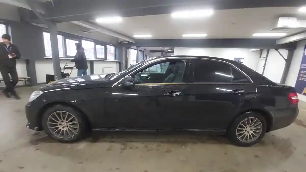 Mercedes-Benz E-Класс 2011 года за 6 700 000 тг. в Астана