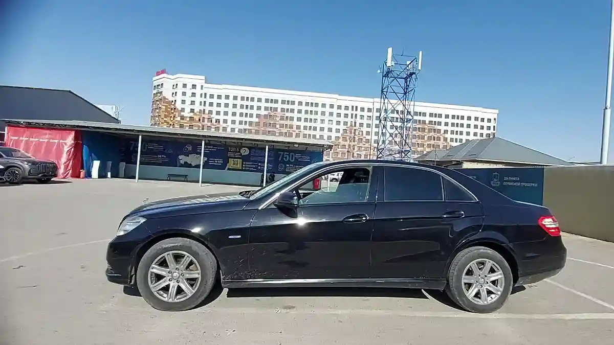 Mercedes-Benz E-Класс 2011 года за 8 500 000 тг. в Шымкент