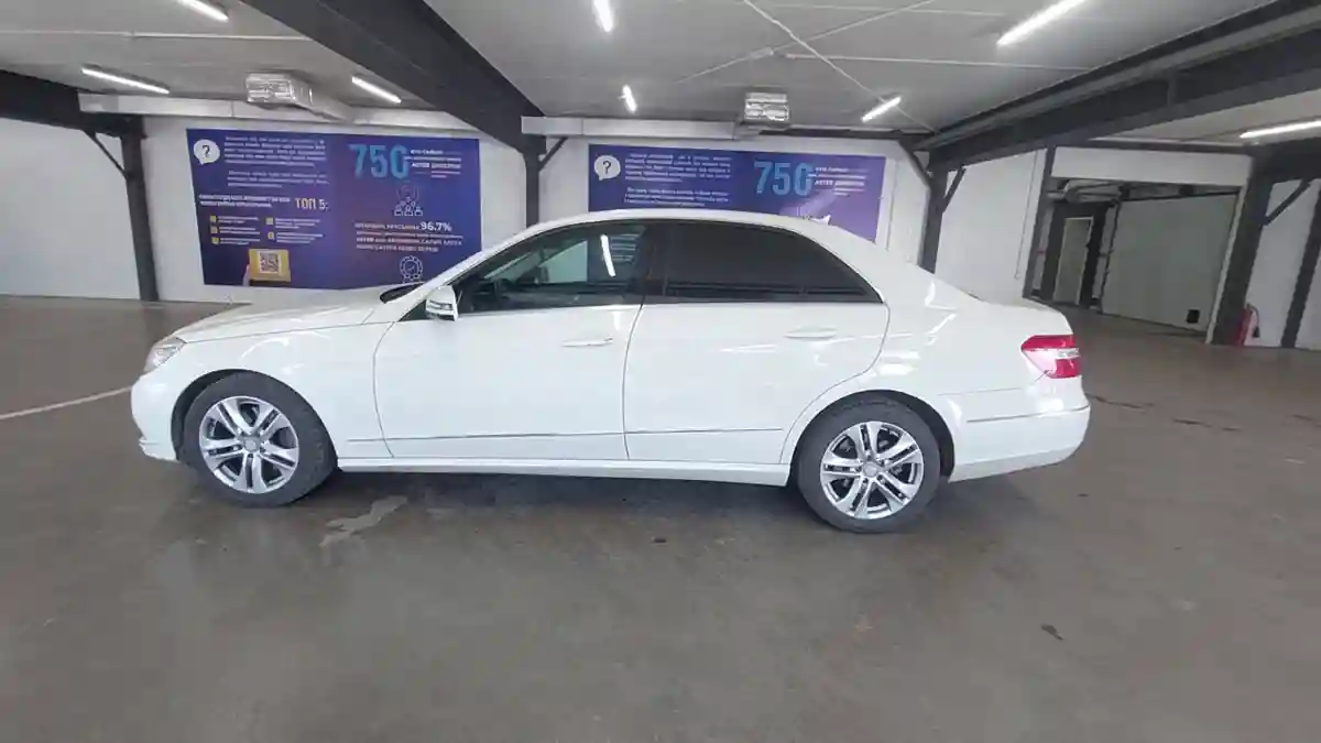 Mercedes-Benz E-Класс 2009 года за 7 800 000 тг. в Астана