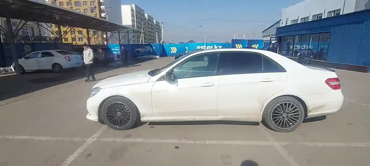 Mercedes-Benz E-Класс 2010 года за 7 000 000 тг. в Алматы