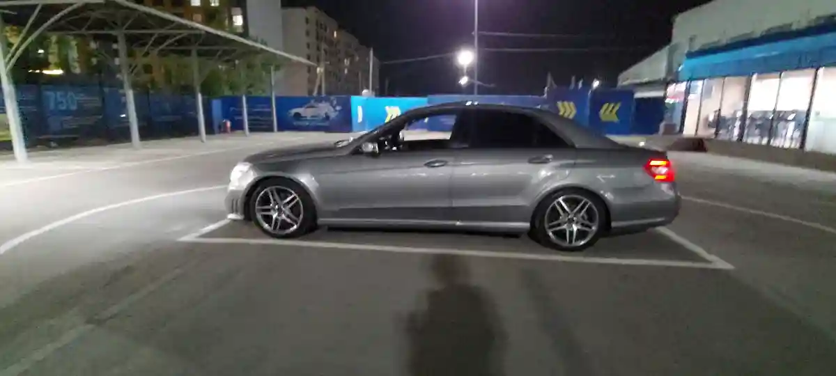 Mercedes-Benz E-Класс 2009 года за 8 500 000 тг. в Алматы