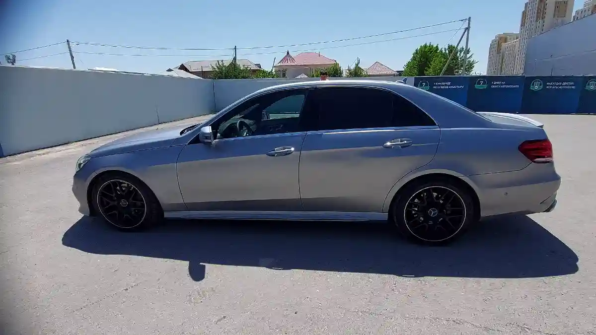 Mercedes-Benz E-Класс 2014 года за 14 000 000 тг. в Шымкент