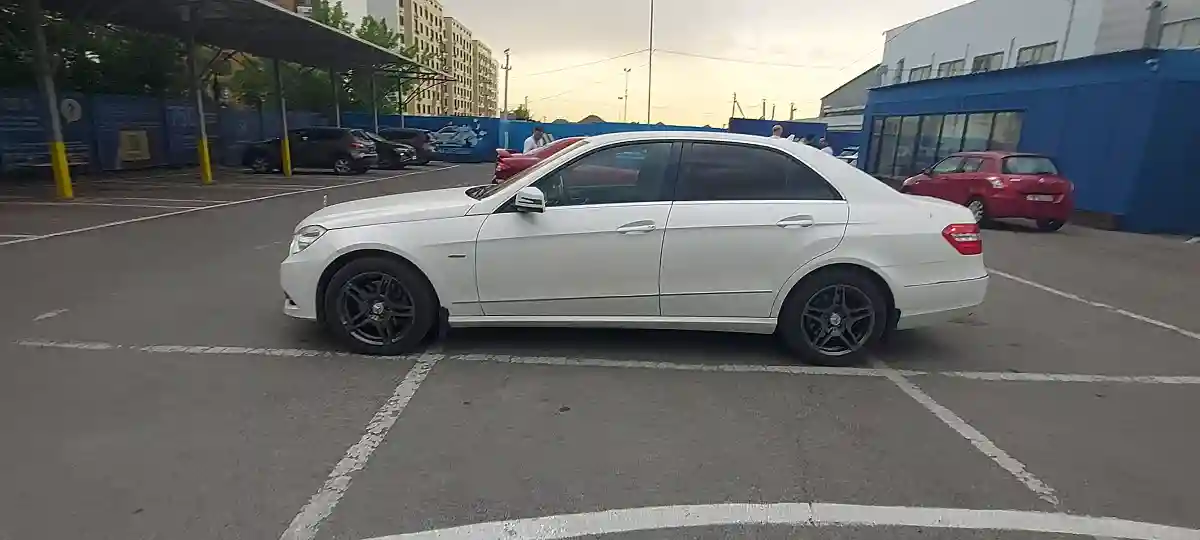 Mercedes-Benz E-Класс 2011 года за 8 500 000 тг. в Алматы