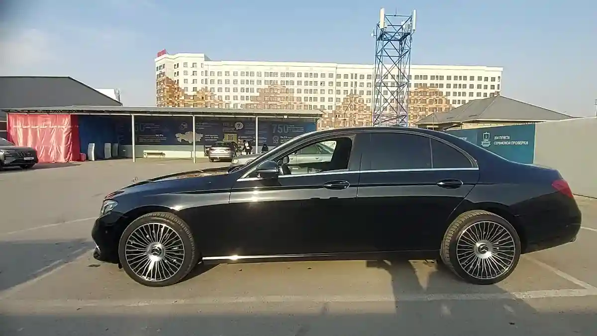 Mercedes-Benz E-Класс 2017 года за 19 000 000 тг. в Шымкент