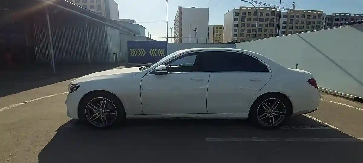 Mercedes-Benz E-Класс 2018 года за 20 000 000 тг. в Алматы