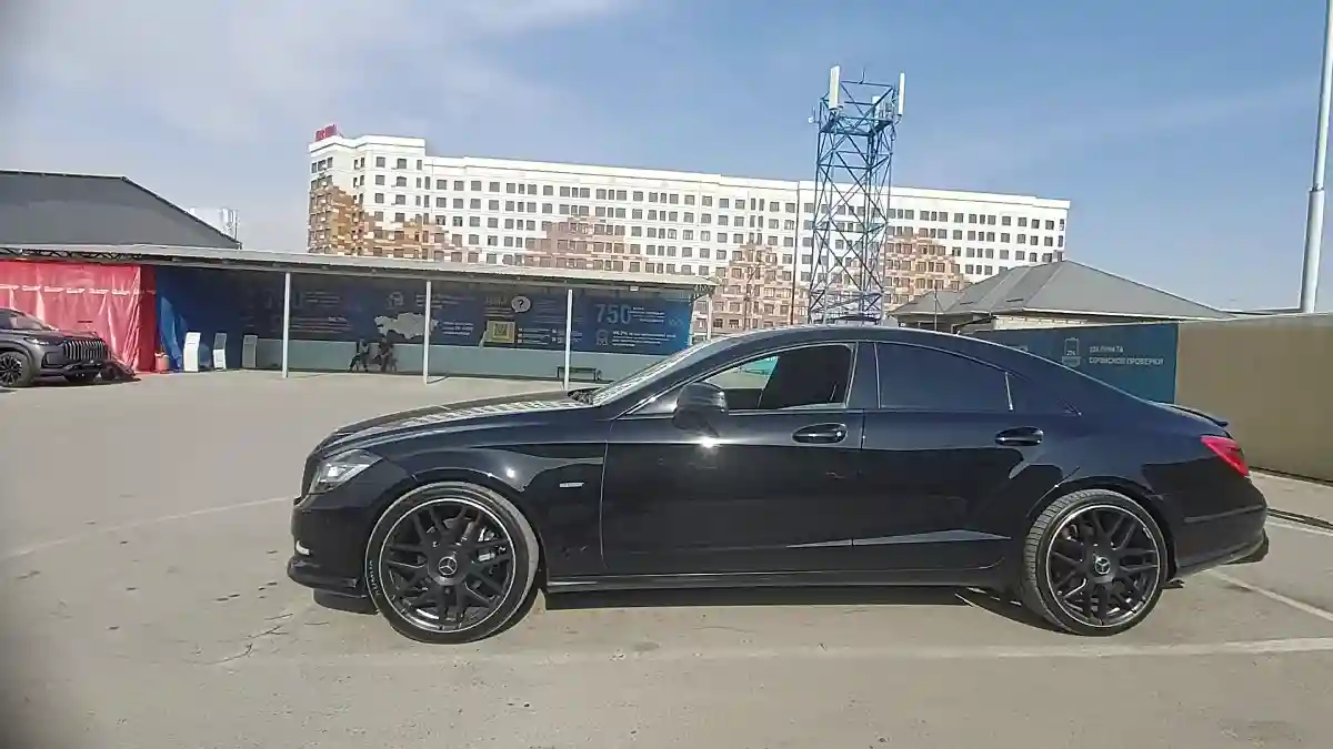 Mercedes-Benz CLS 2011 года за 13 000 000 тг. в Шымкент