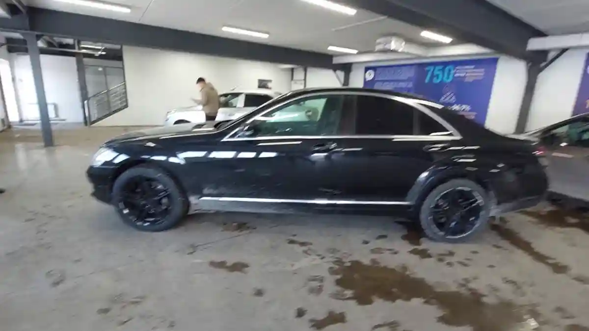 Mercedes-Benz S-Класс 2008 года за 7 500 000 тг. в Астана