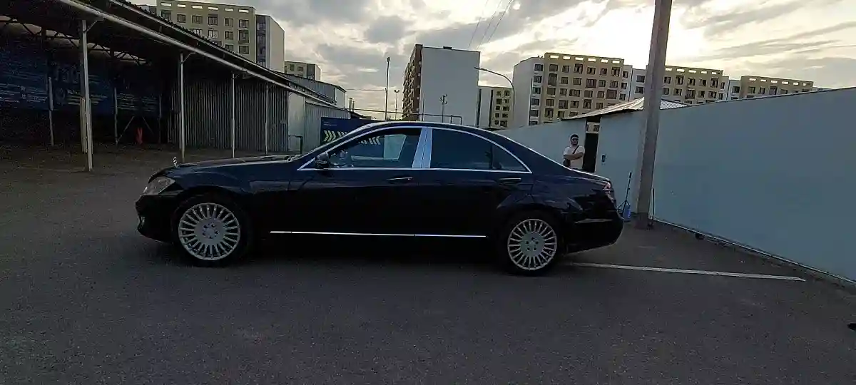 Mercedes-Benz S-Класс 2006 года за 5 500 000 тг. в Алматы