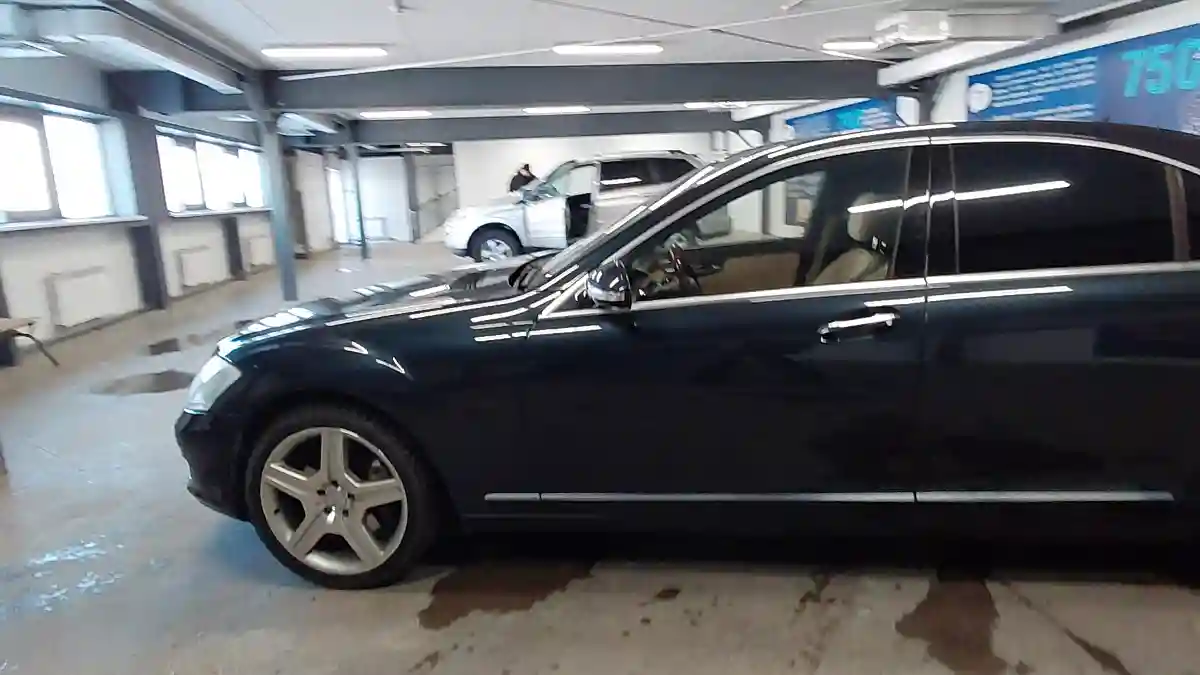 Mercedes-Benz S-Класс 2007 года за 6 500 000 тг. в Астана