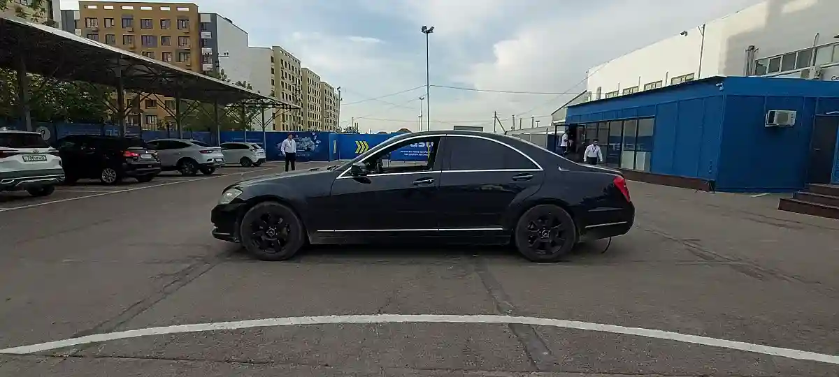 Mercedes-Benz S-Класс 2007 года за 7 000 000 тг. в Алматы