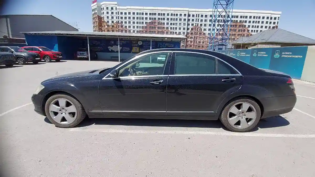 Mercedes-Benz S-Класс 2006 года за 7 500 000 тг. в Шымкент