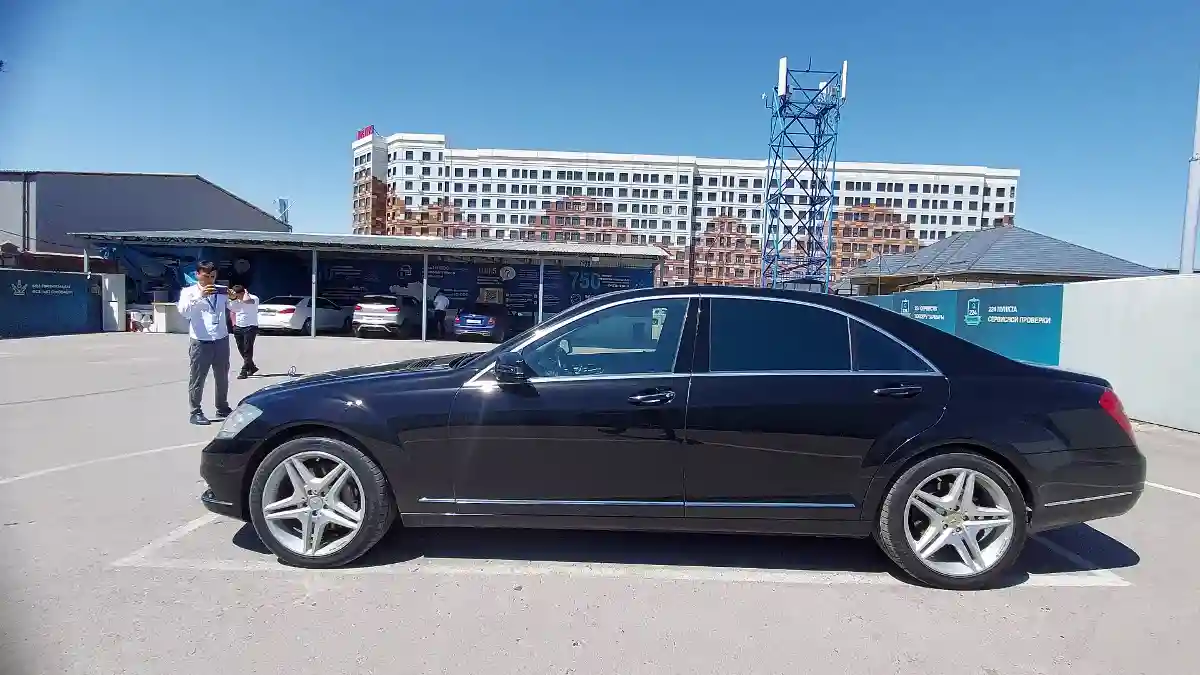 Mercedes-Benz S-Класс 2009 года за 9 500 000 тг. в Шымкент