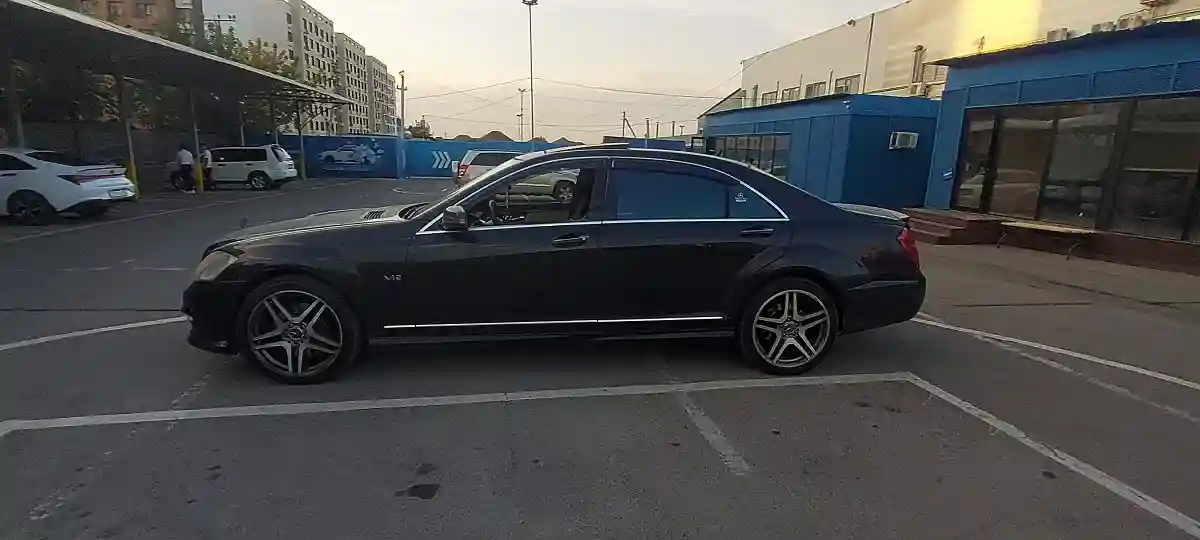 Mercedes-Benz S-Класс 2005 года за 7 500 000 тг. в Алматы