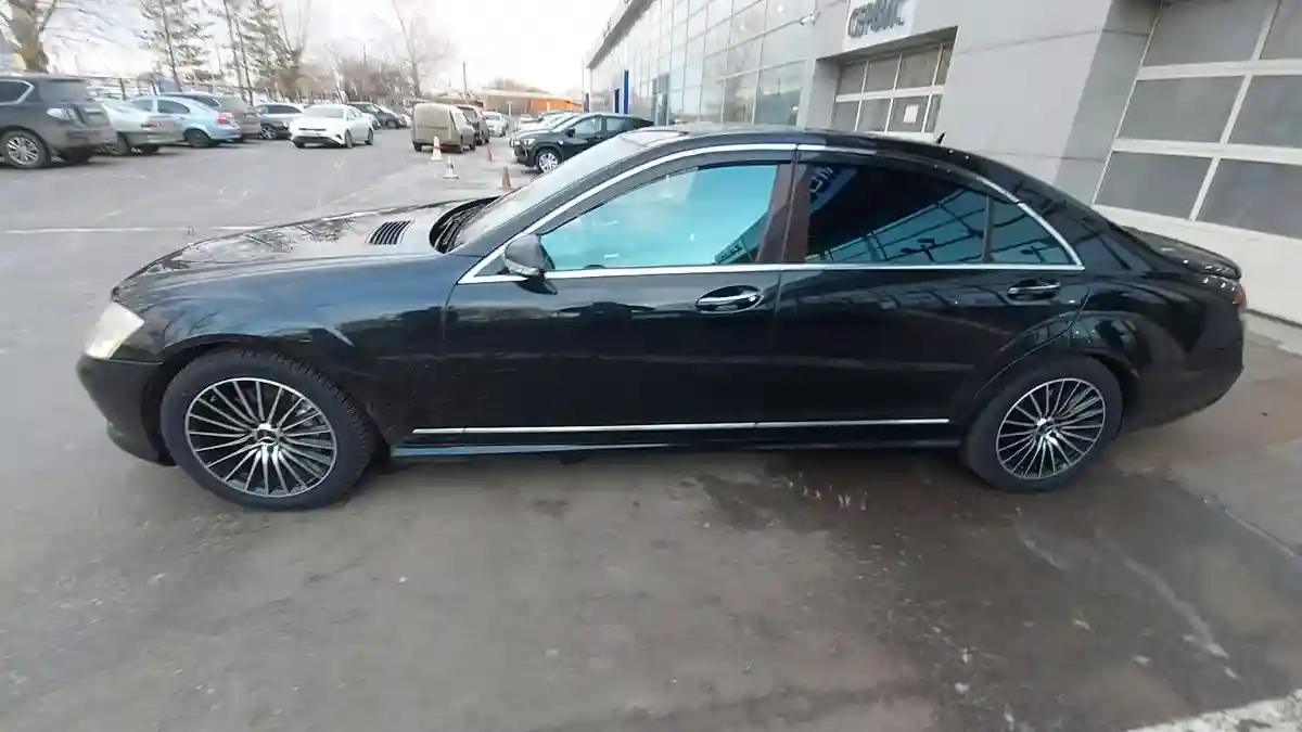 Mercedes-Benz S-Класс 2006 года за 6 000 000 тг. в Павлодар