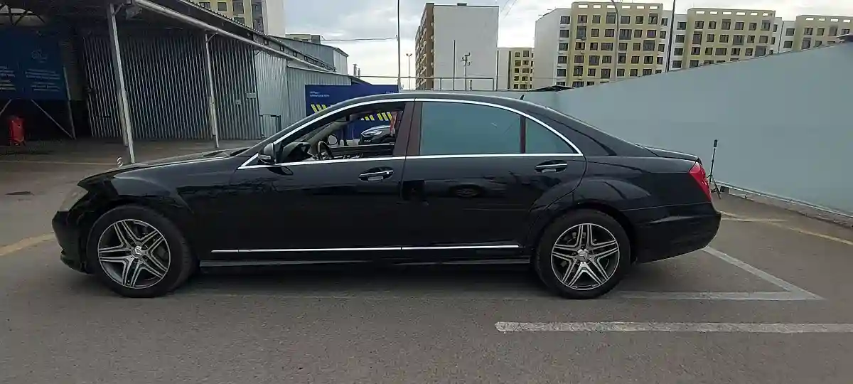 Mercedes-Benz S-Класс 2006 года за 7 700 000 тг. в Алматы