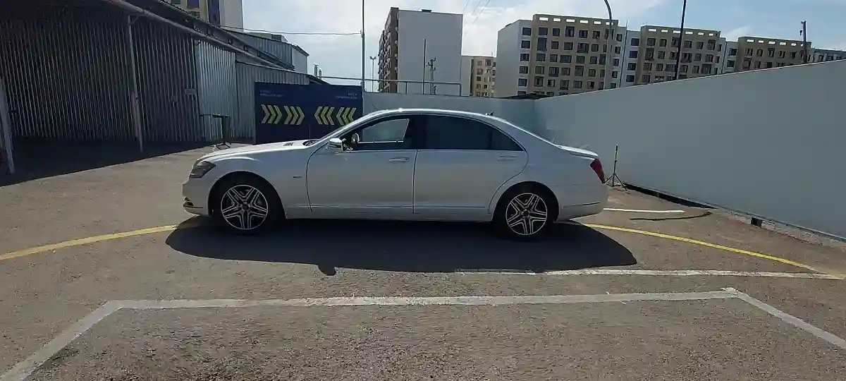 Mercedes-Benz S-Класс 2011 года за 13 700 000 тг. в Алматы