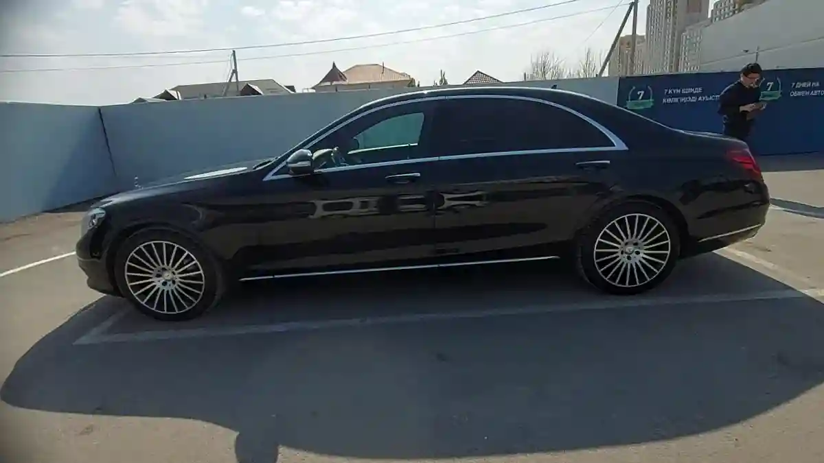 Mercedes-Benz S-Класс 2015 года за 28 000 000 тг. в Шымкент