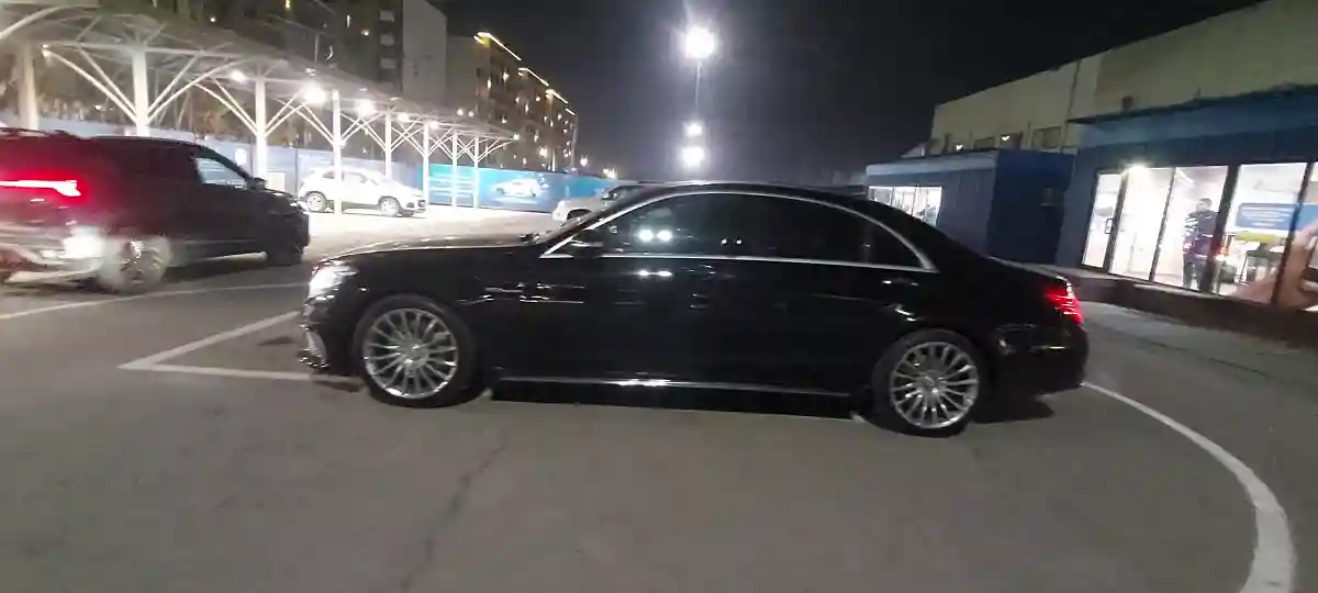 Mercedes-Benz S-Класс 2013 года за 23 000 000 тг. в Алматы