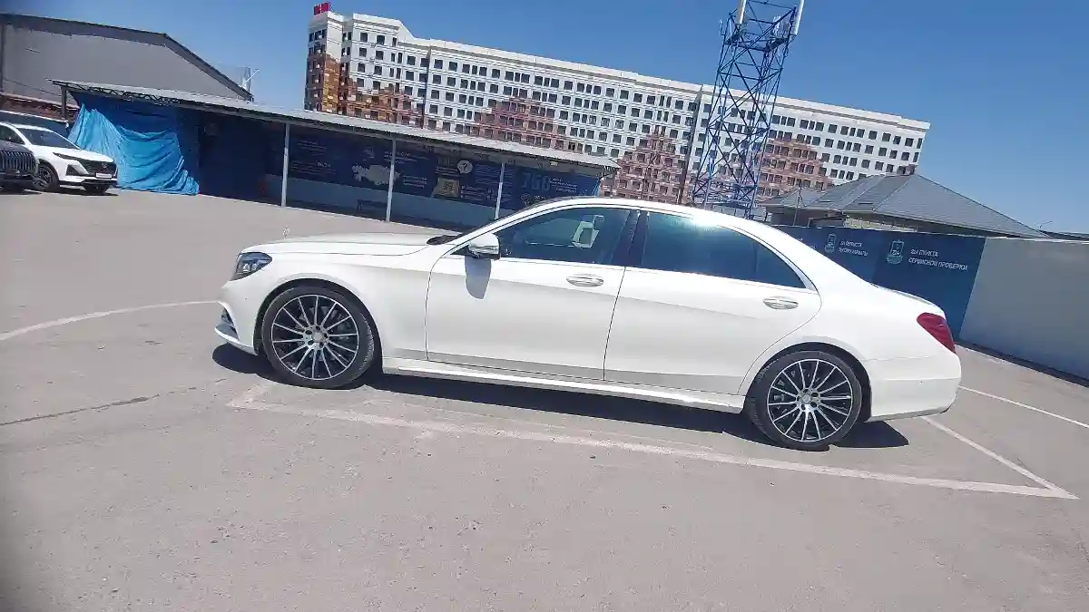 Mercedes-Benz S-Класс 2014 года за 25 000 000 тг. в Шымкент