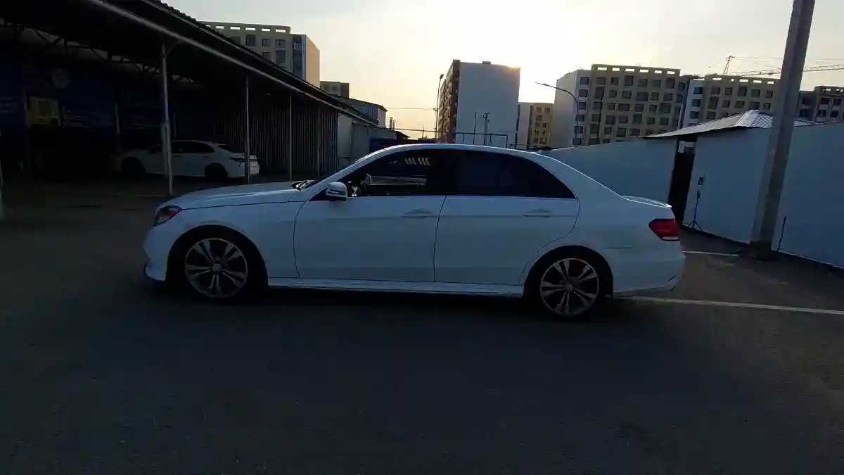 Mercedes-Benz E-Класс 2014 года за 9 500 000 тг. в Алматы
