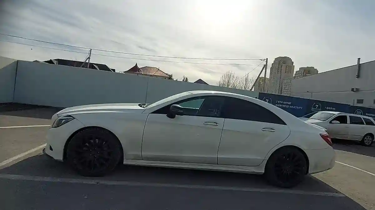 Mercedes-Benz CLS 2015 года за 17 500 000 тг. в Шымкент