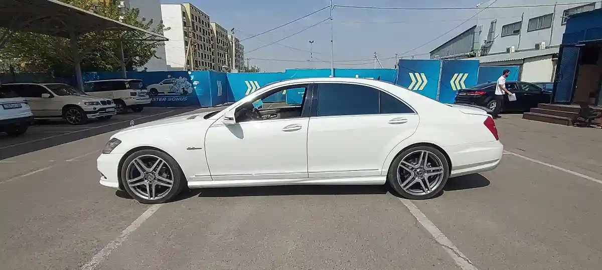 Mercedes-Benz S-Класс 2007 года за 9 500 000 тг. в Алматы