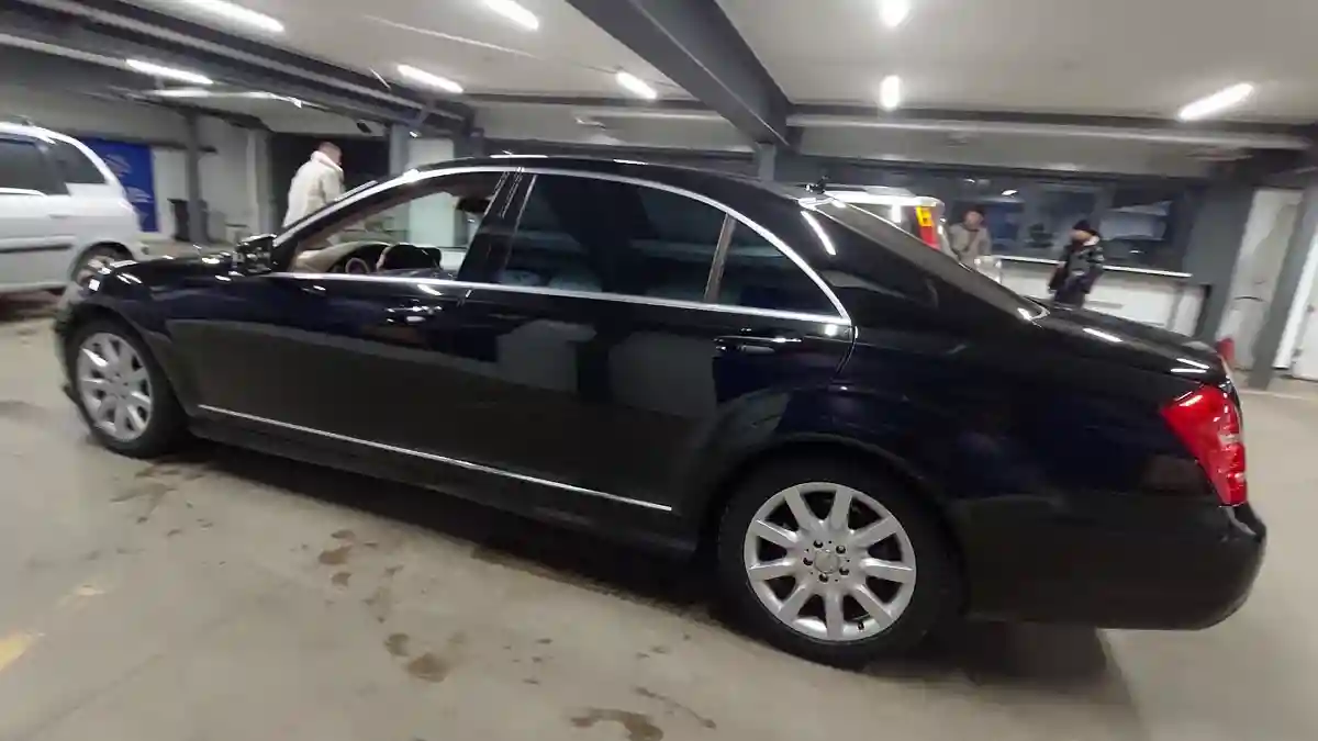 Mercedes-Benz S-Класс 2009 года за 11 000 000 тг. в Астана