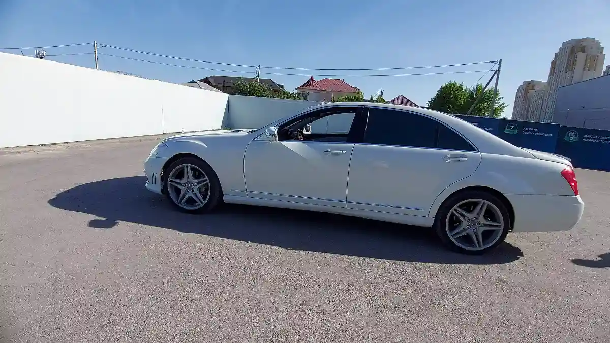 Mercedes-Benz S-Класс 2006 года за 7 500 000 тг. в Шымкент