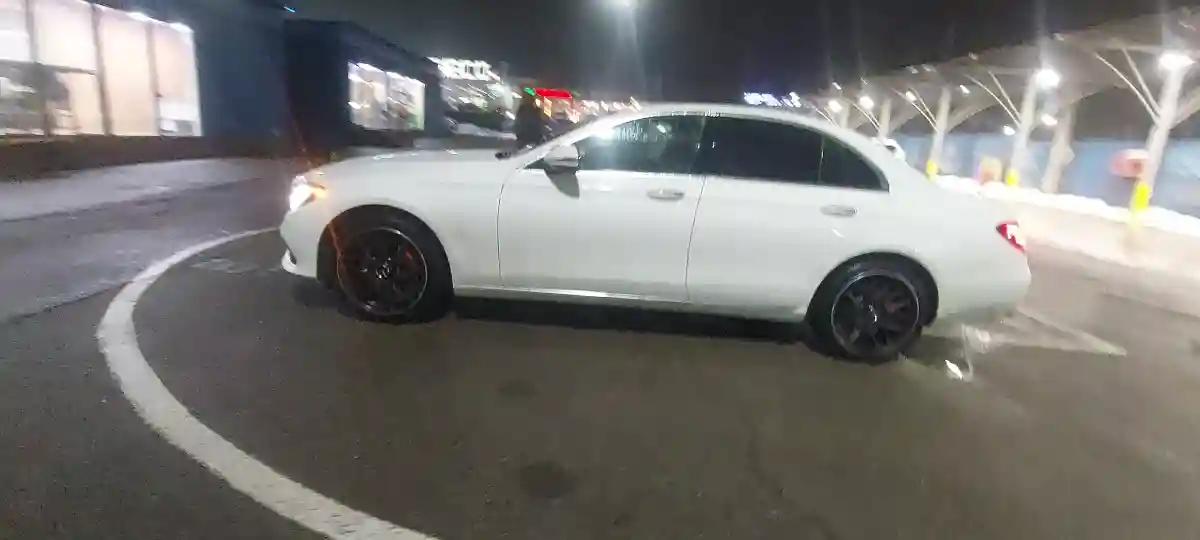 Mercedes-Benz E-Класс 2016 года за 15 000 000 тг. в Алматы