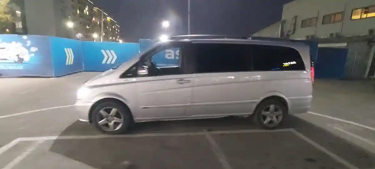 Mercedes-Benz Viano 2010 года за 12 500 000 тг. в Алматы