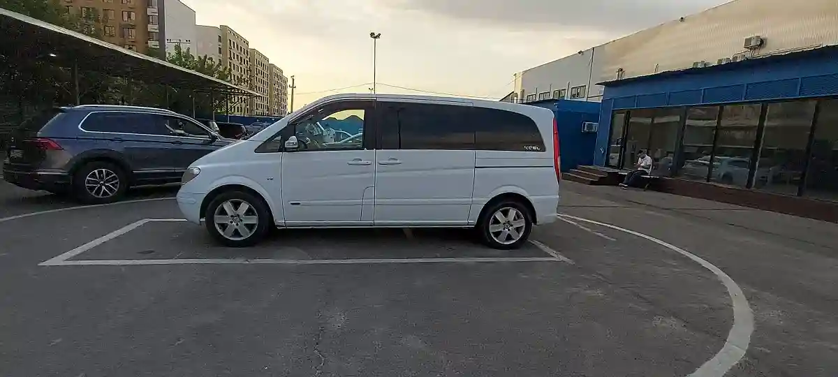 Mercedes-Benz Viano 2006 года за 8 000 000 тг. в Алматы