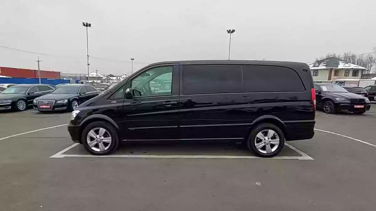 Mercedes-Benz Viano 2013 года за 10 800 000 тг. в Алматы