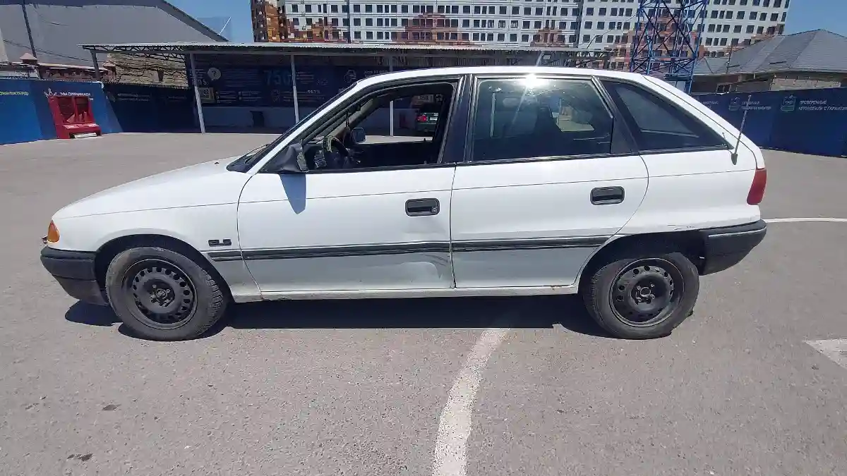 Opel Astra 1994 года за 800 000 тг. в Шымкент