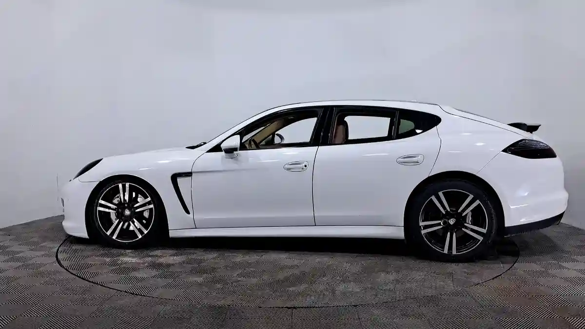 Porsche Panamera 2009 года за 10 990 000 тг. в Астана