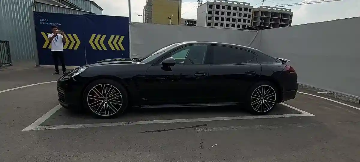 Porsche Panamera 2013 года за 23 000 000 тг. в Алматы