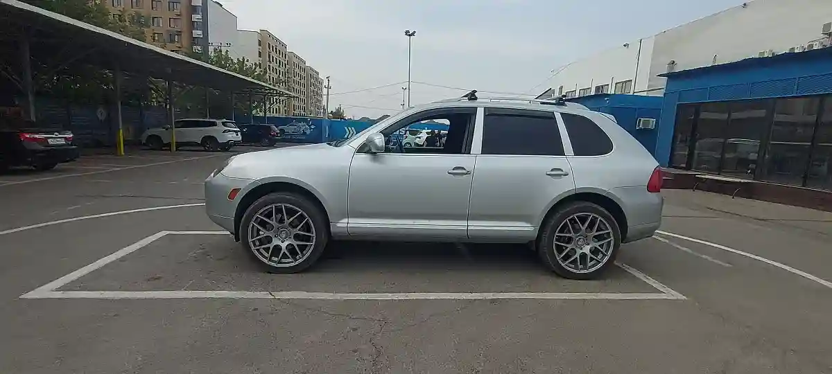 Porsche Cayenne 2005 года за 6 000 000 тг. в Алматы