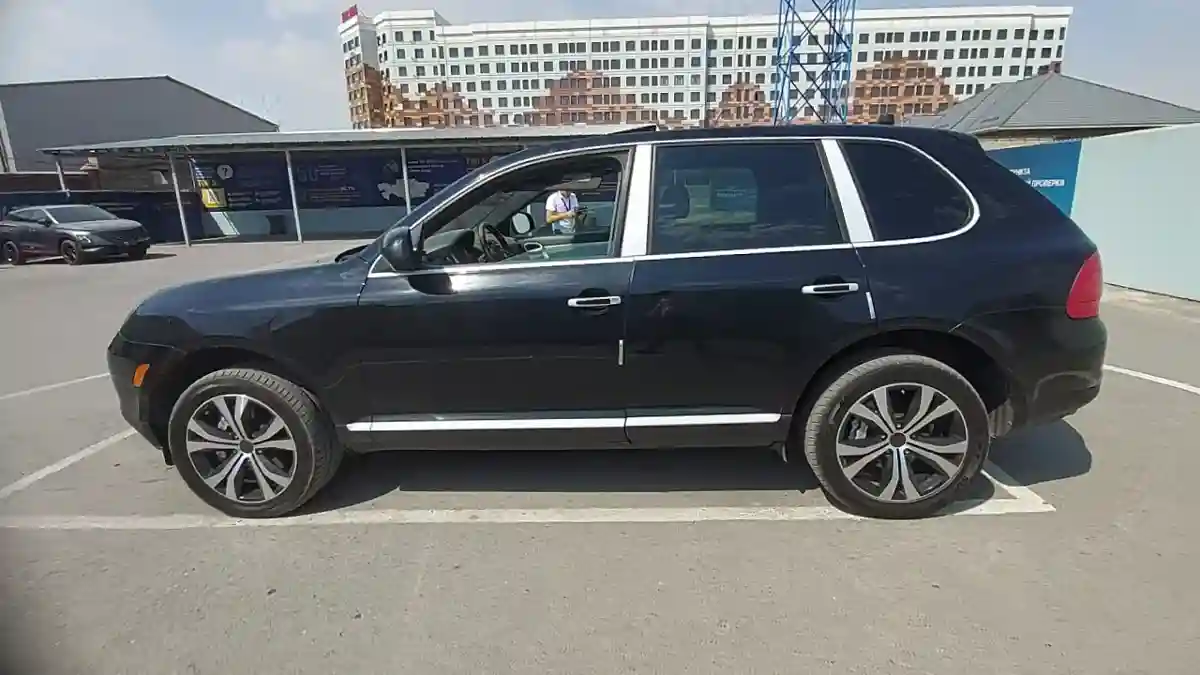 Porsche Cayenne 2004 года за 5 000 000 тг. в Шымкент