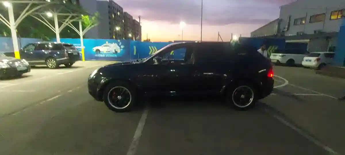 Porsche Cayenne 2006 года за 6 000 000 тг. в Алматы