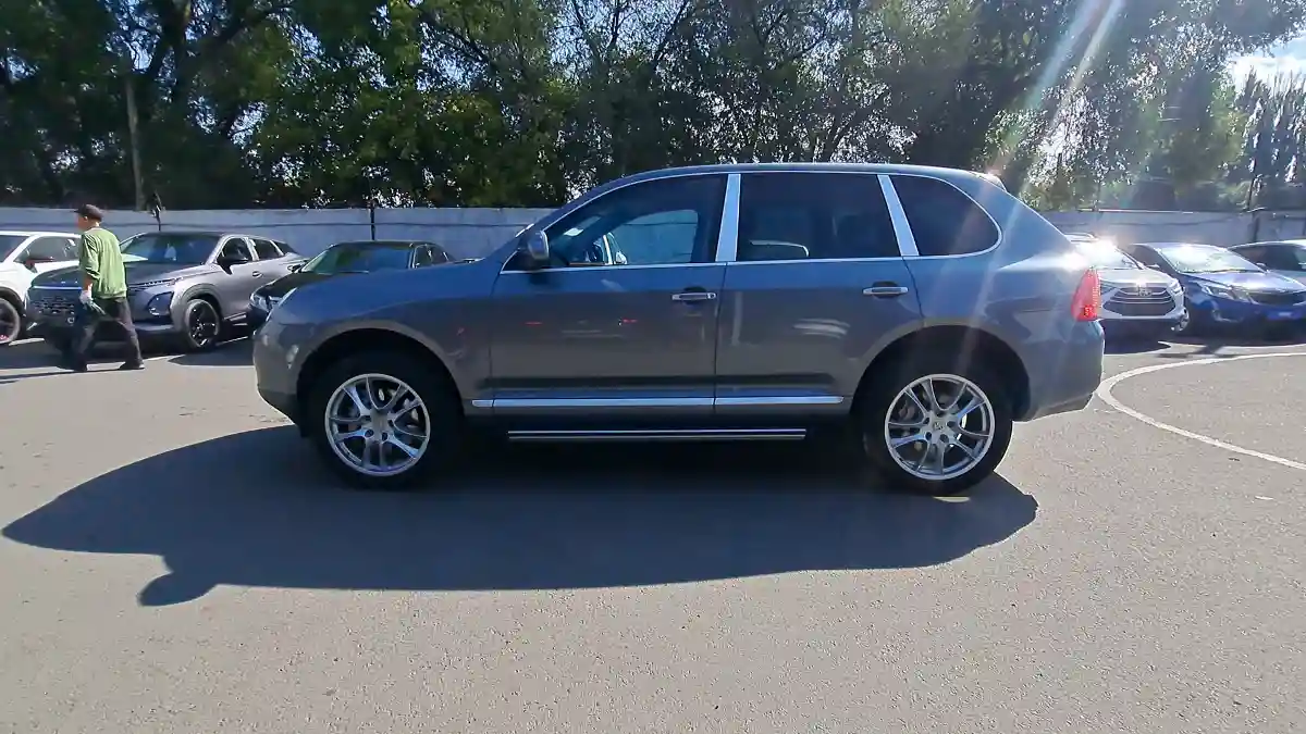 Porsche Cayenne 2004 года за 5 800 000 тг. в Алматы