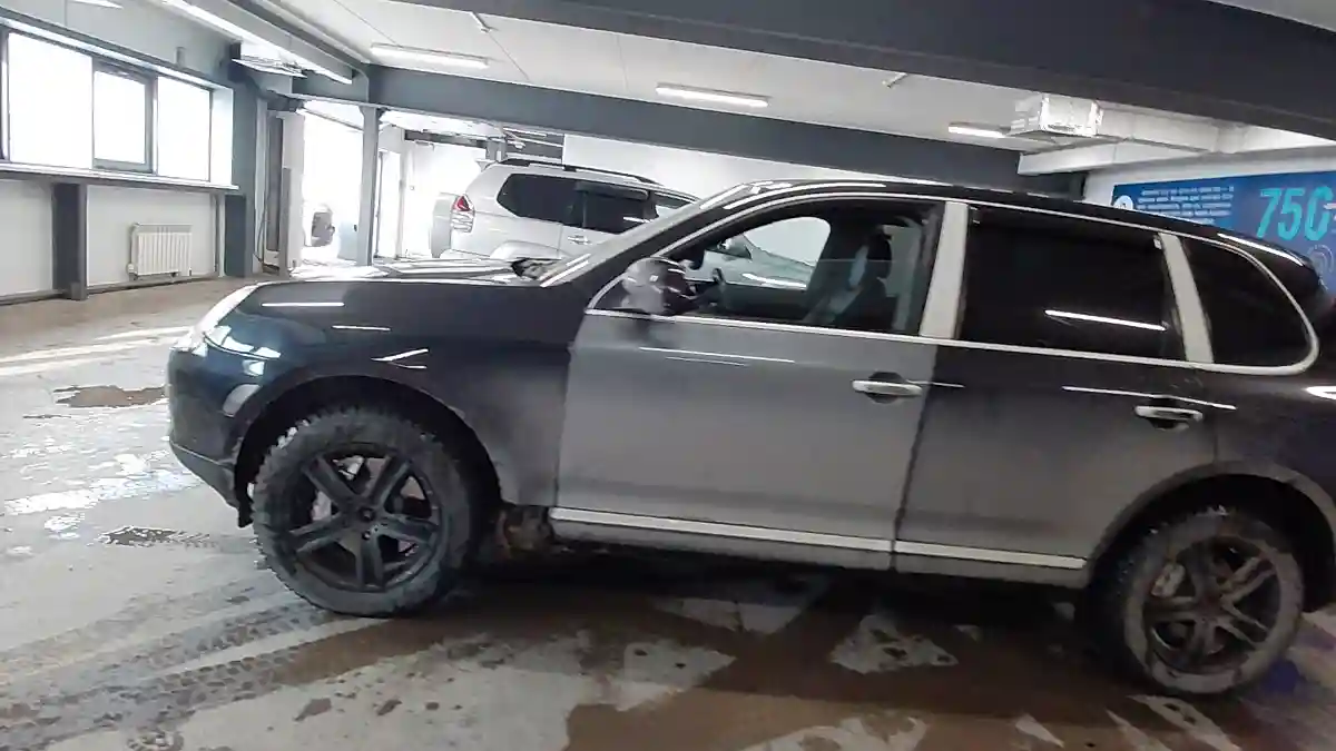 Porsche Cayenne 2003 года за 3 500 000 тг. в Астана