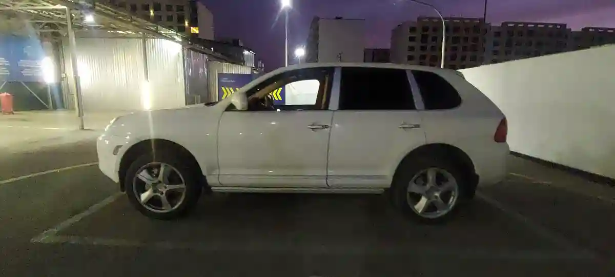 Porsche Cayenne 2005 года за 4 200 000 тг. в Алматы