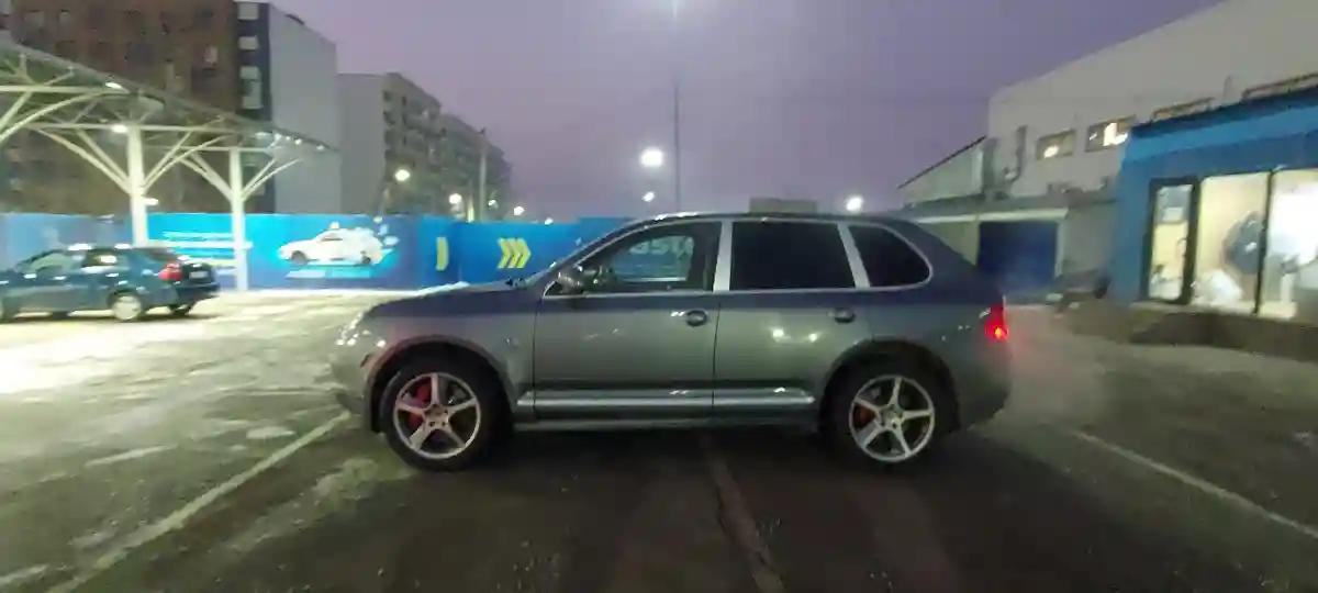 Porsche Cayenne 2006 года за 5 400 000 тг. в Алматы