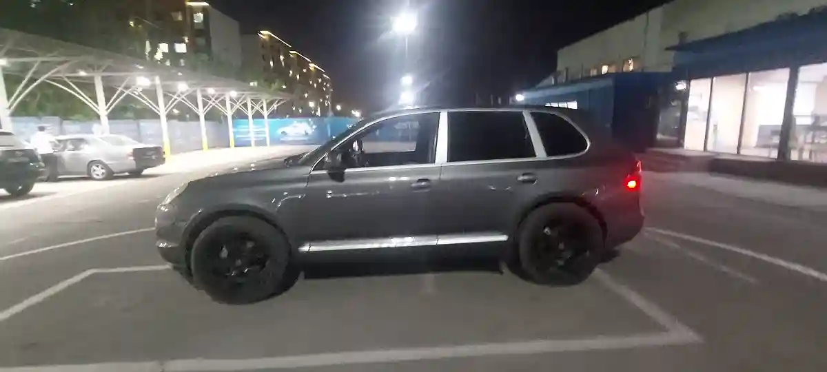 Porsche Cayenne 2007 года за 5 300 000 тг. в Алматы