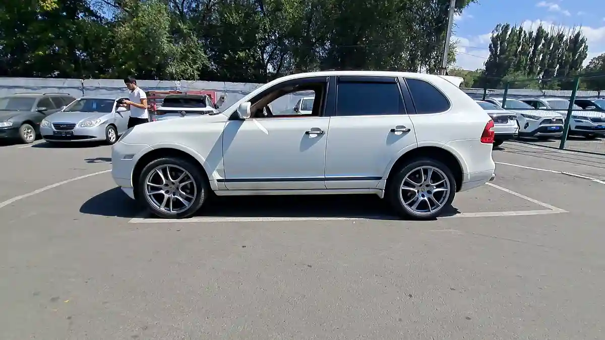 Porsche Cayenne 2007 года за 8 500 000 тг. в Алматы