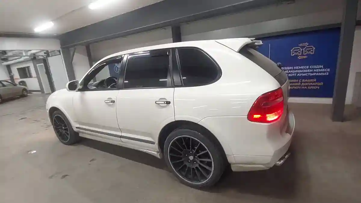 Porsche Cayenne 2009 года за 8 800 000 тг. в Астана